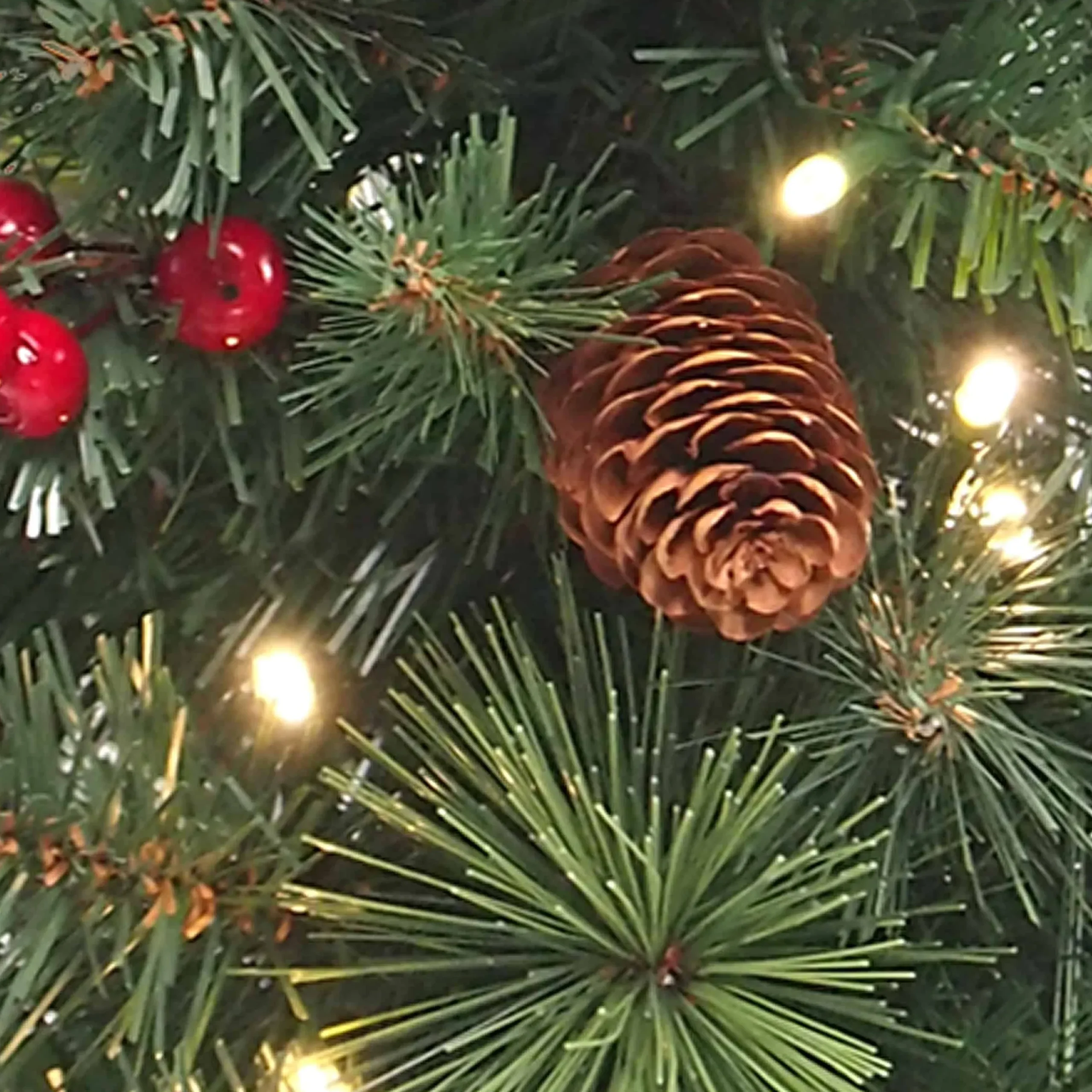 9Ft Everyday Collection Pre-Lit Christmas Garland With Pine Cones & Red Berries