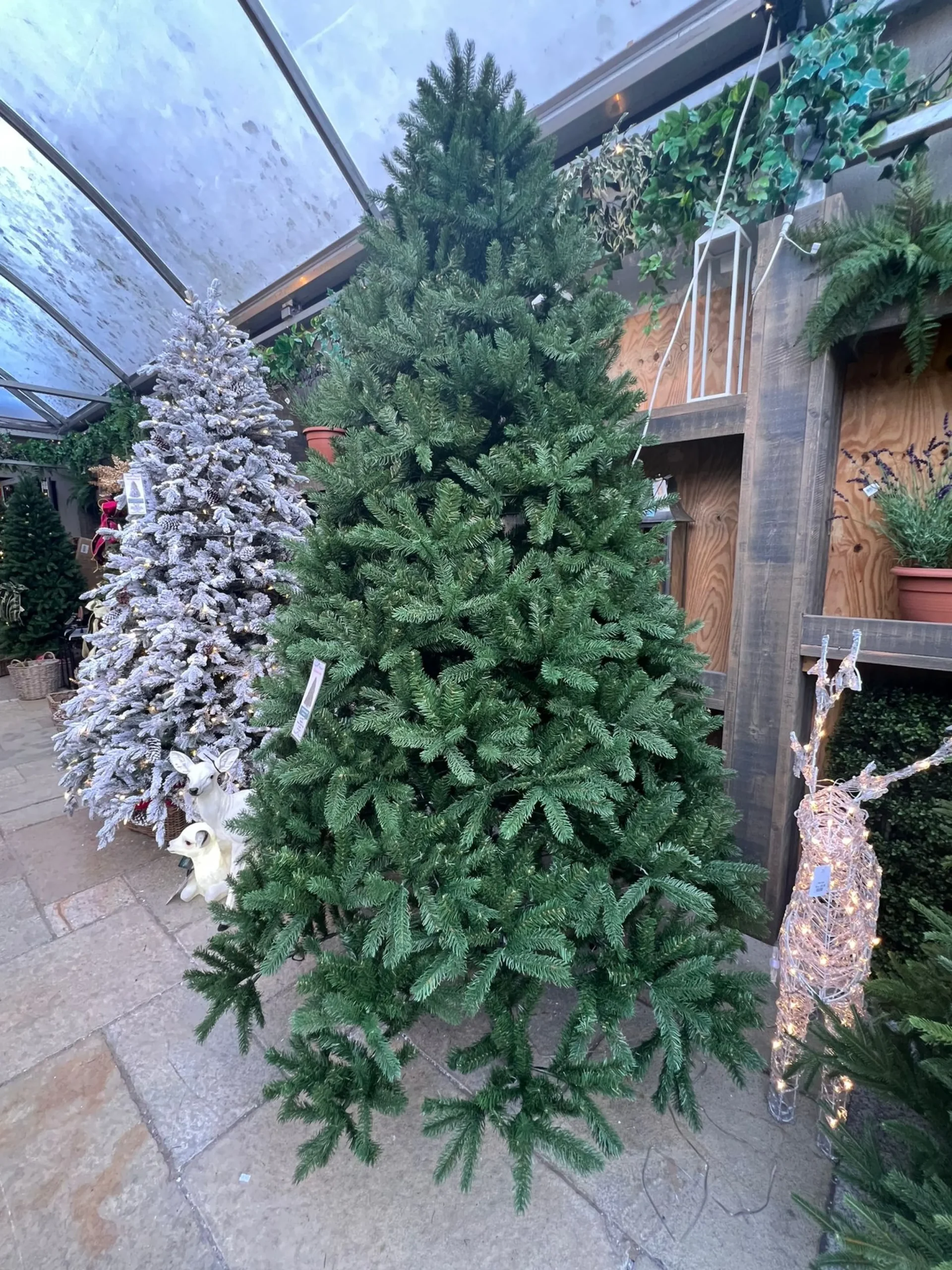 9Ft Feel Real Newberry Spruce Artificial Christmas Tree