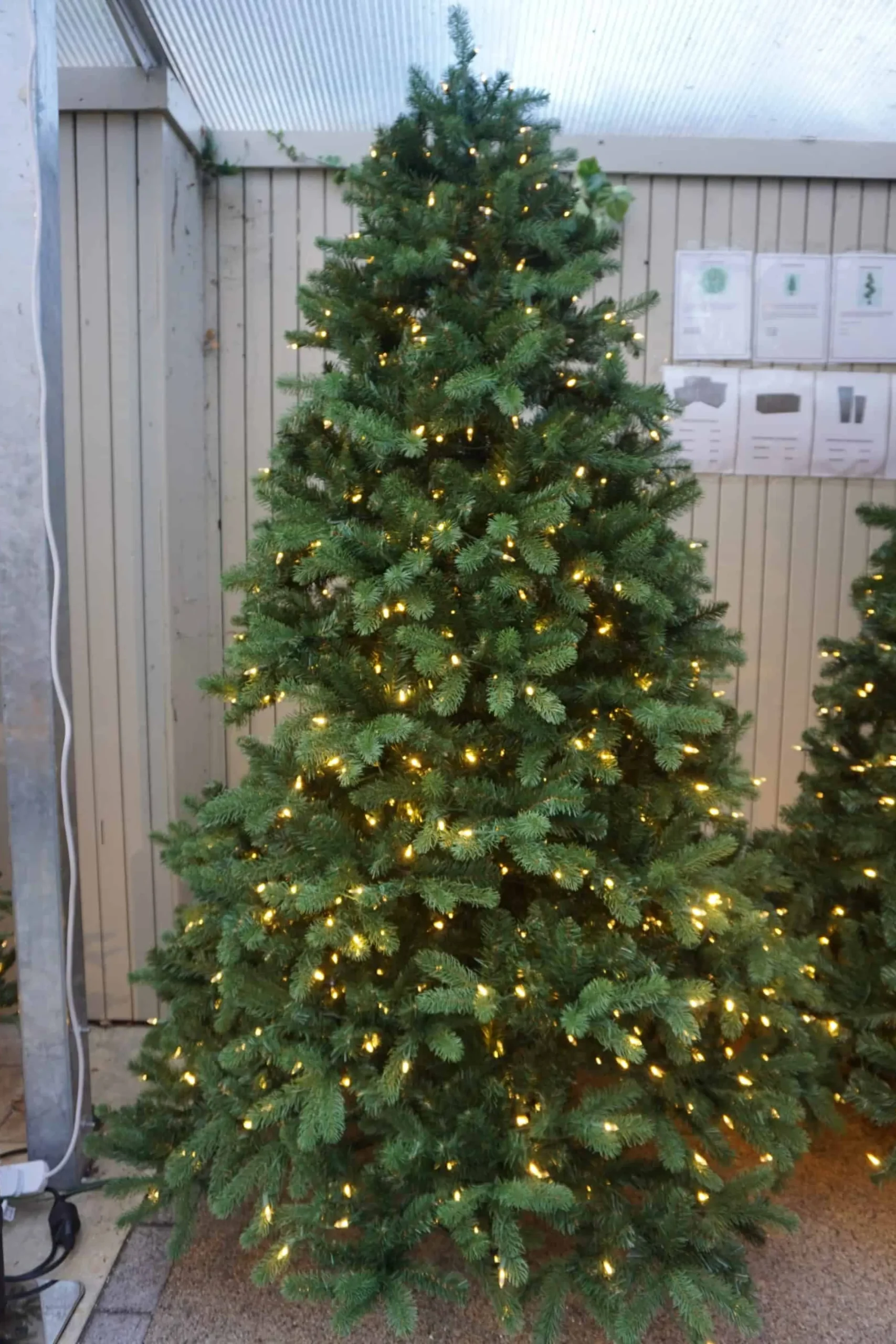 7.5Ft Feel Real Newberry Spruce Pre-Lit Artificial Christmas Tree